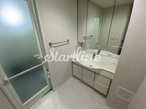 カスタリア新富町IVの物件内観写真